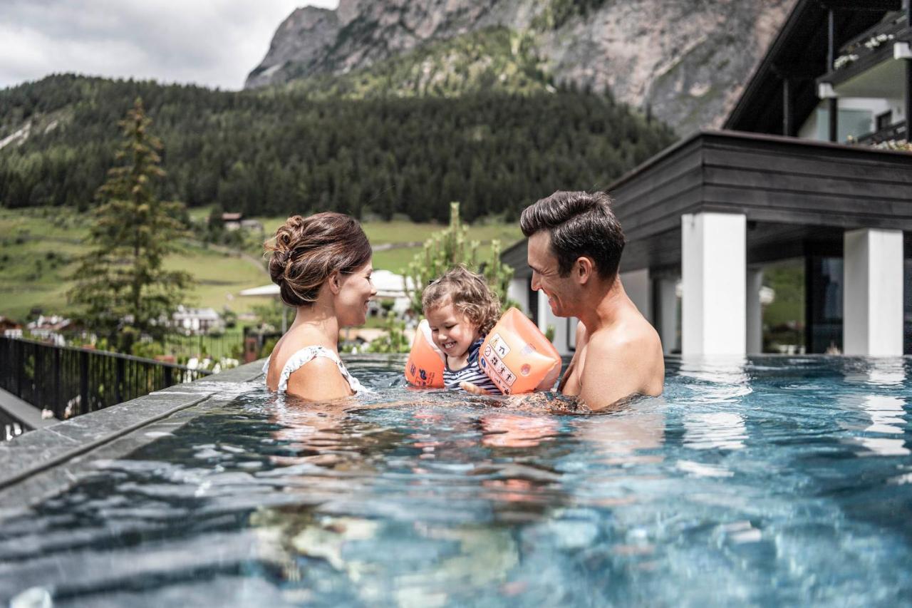 Biancaneve Family Hotel Selva di Val Gardena Ngoại thất bức ảnh